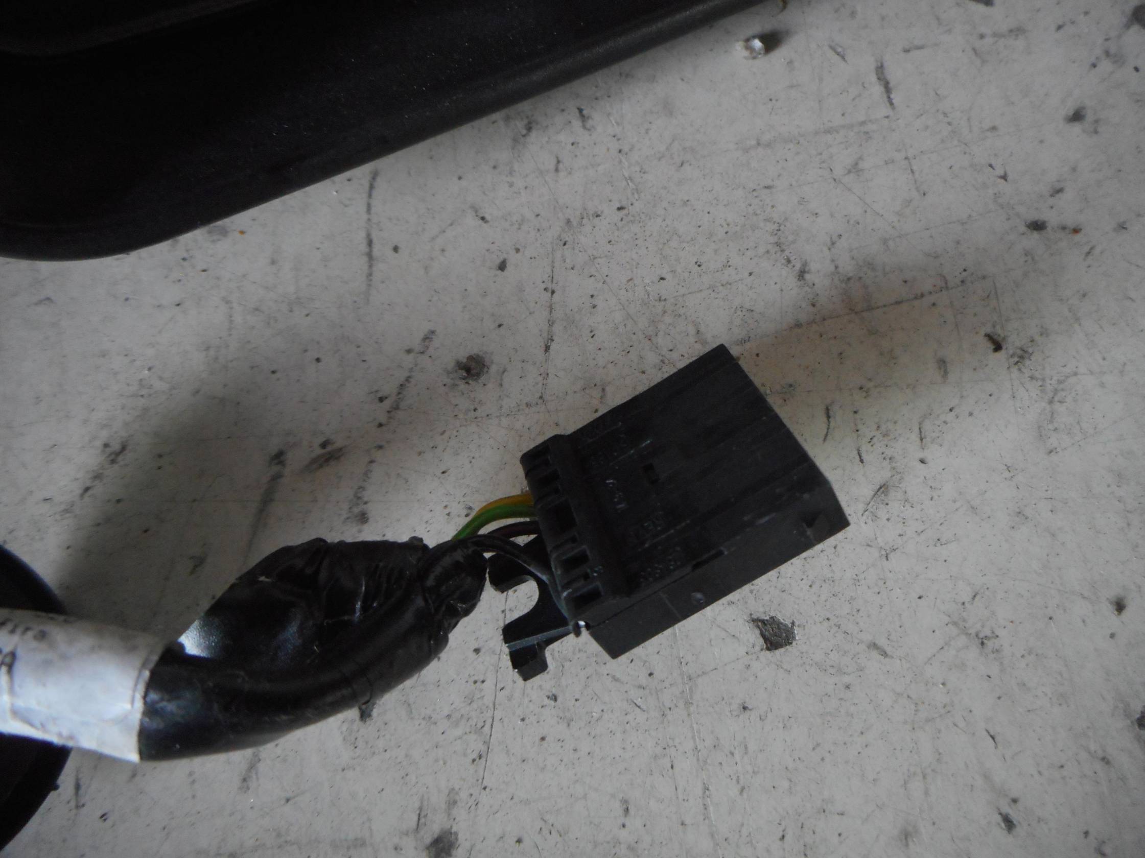 Retrovisore est. regolaz. elettr. dx.